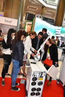 TightSculpting™ & Fotona4D® at AMWC Monaco